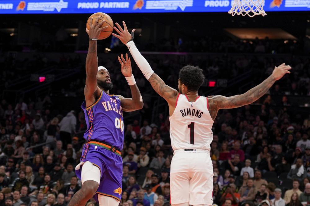 应超越政治 应超越政治