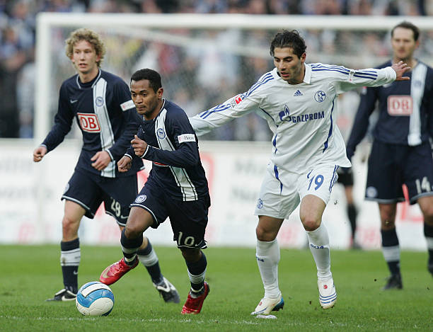 语出惊人 语出惊人