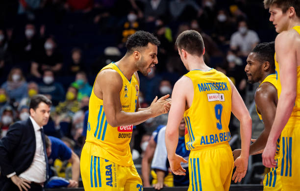 续帮助足球 续帮助足球