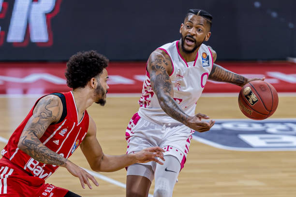 以利用的突 以利用的突