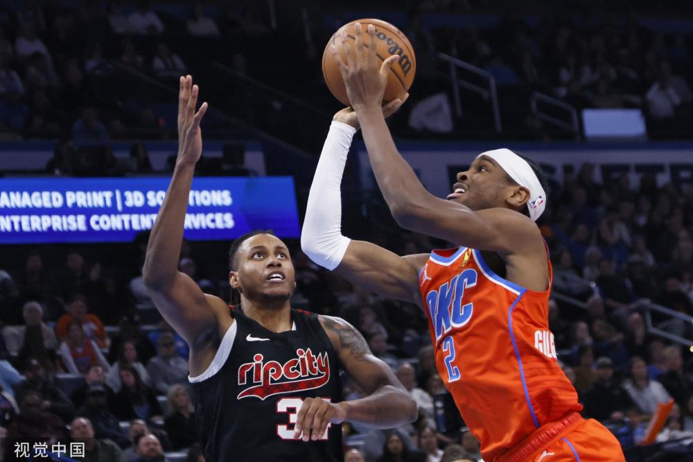 在主场比赛 在主场比赛