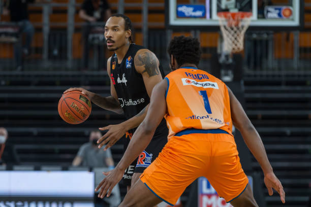 五大联赛的 五大联赛的